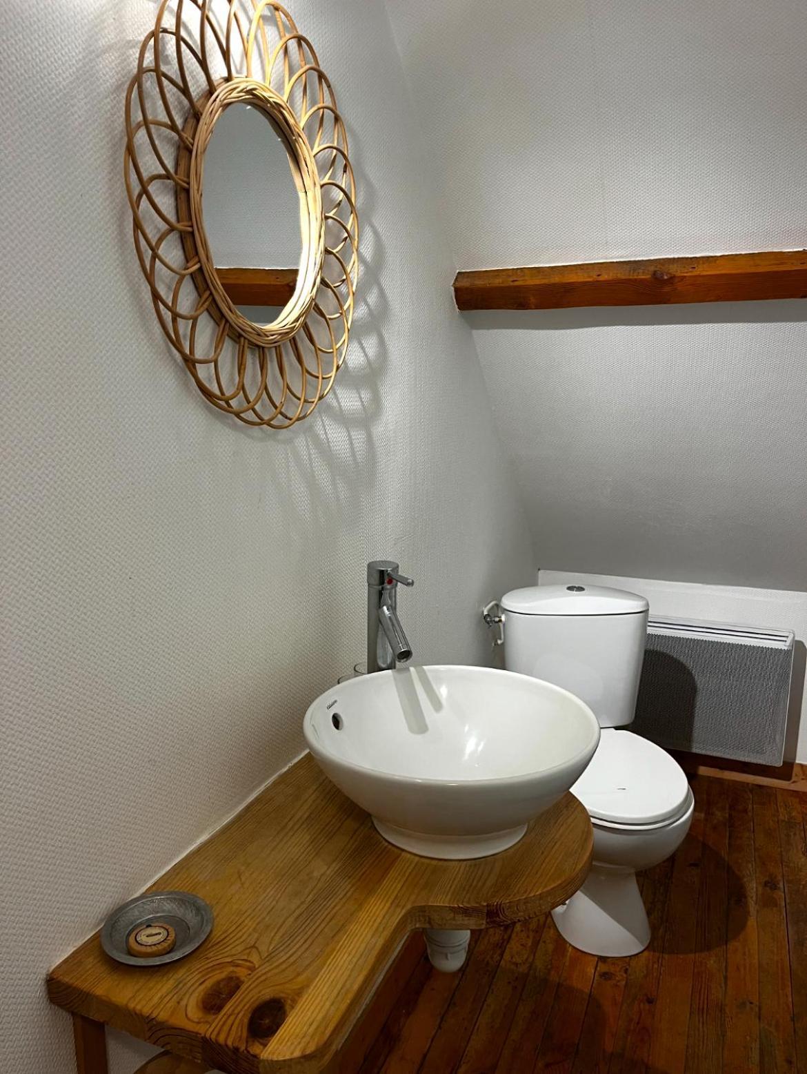 Les Transats Chambre Et Appartements Face A La Mer Barfleur Exterior photo