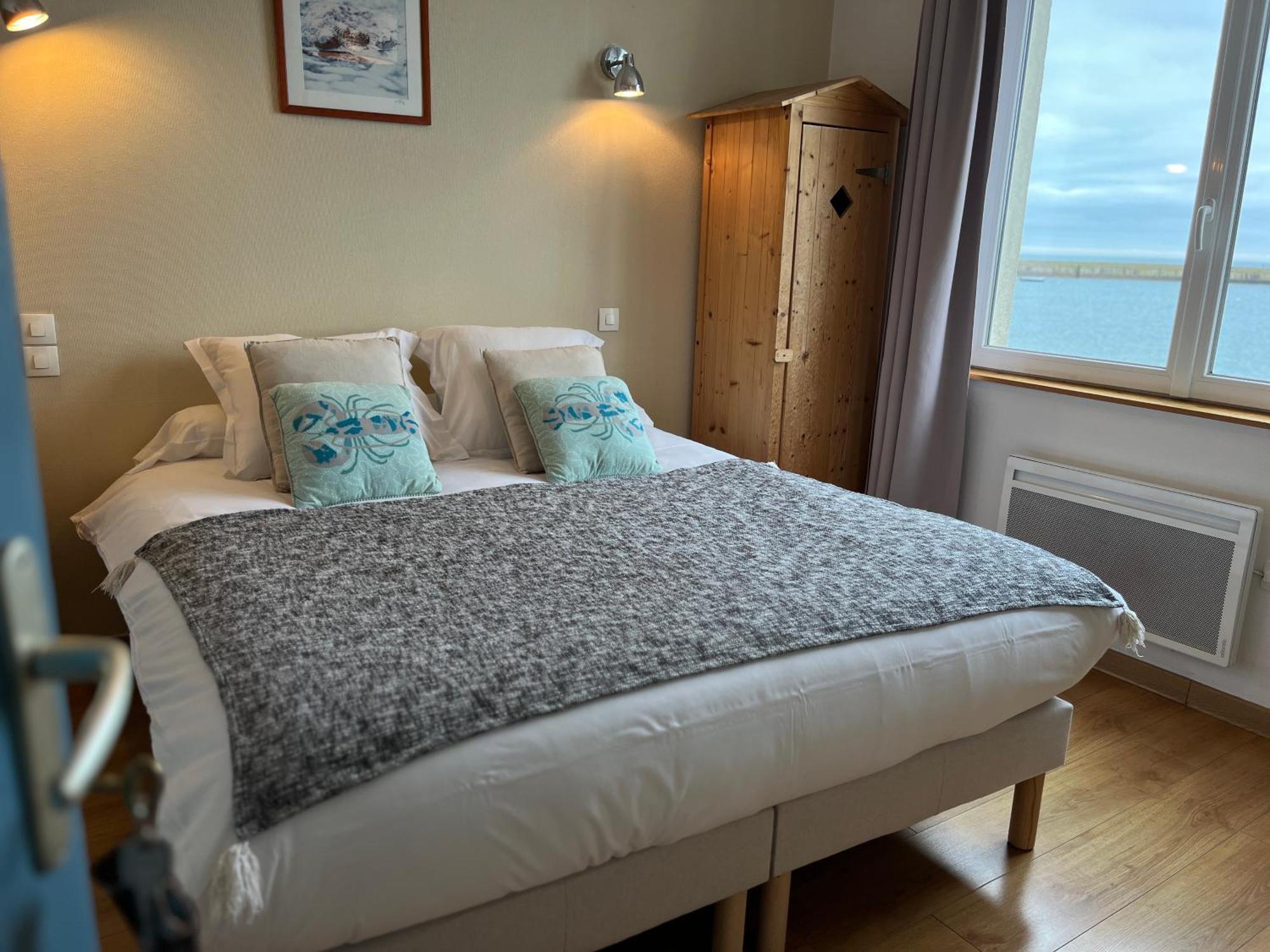Les Transats Chambre Et Appartements Face A La Mer Barfleur Exterior photo
